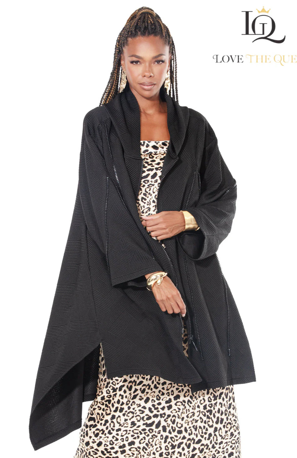TUNIC-LOVE THE QUEEN. STYLE 17624